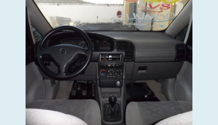 CHEVROLET ZAFIRA 2.0 MPFI CD 8V 4P - PRATA - 2002 Foto 2 (Grande)