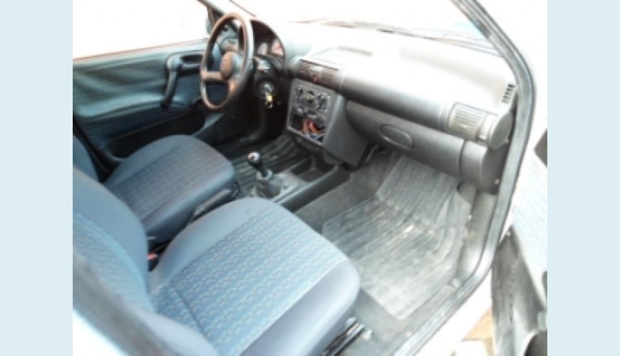 CHEVROLET CORSA SEDAN 1.0 - PRATA - 2001 Foto 2 (Grande)