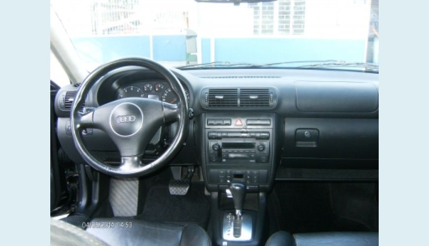 AUDI A3 1.8 TURBO 5P AUT. - PRETO - 2004 Foto 2 (Grande)