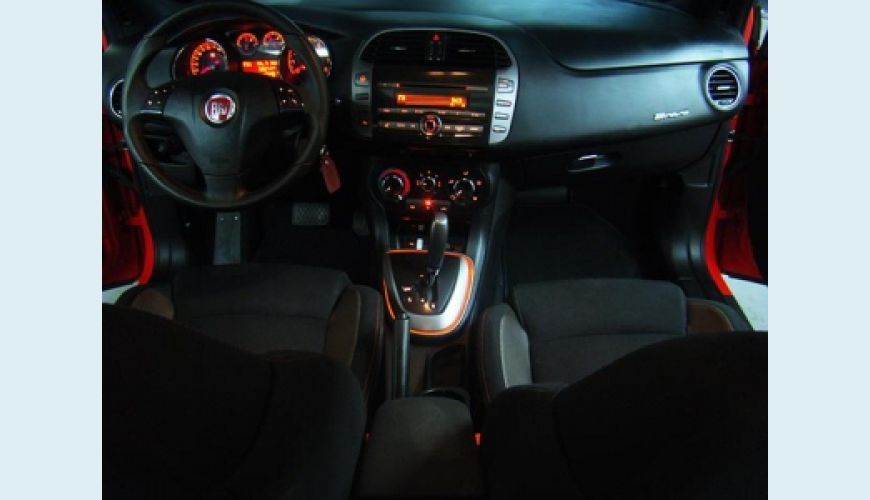 FIAT BRAVO SPORTING 1.8 DUALOGIC FLEX 16V 5P - VERMELHO - 2014 Foto 2 (Grande)
