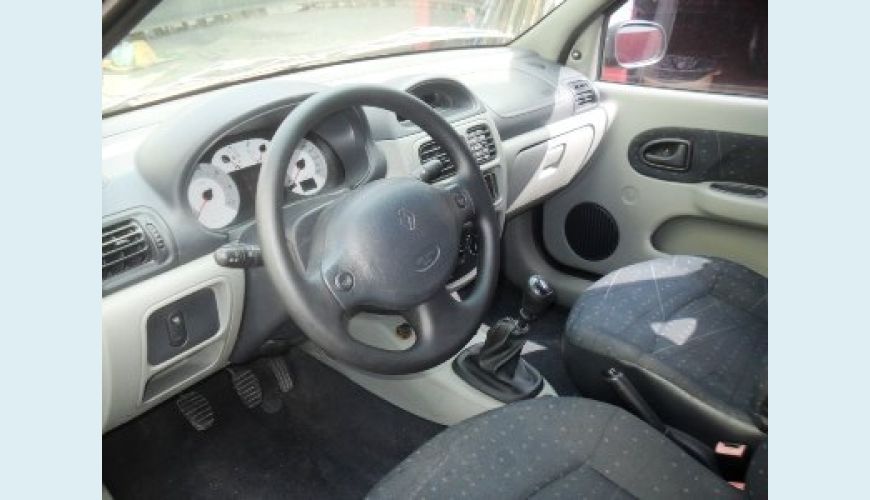 RENAULT CLIO SEDAN 1.0 - AZUL - 2005 Foto 2 (Grande)