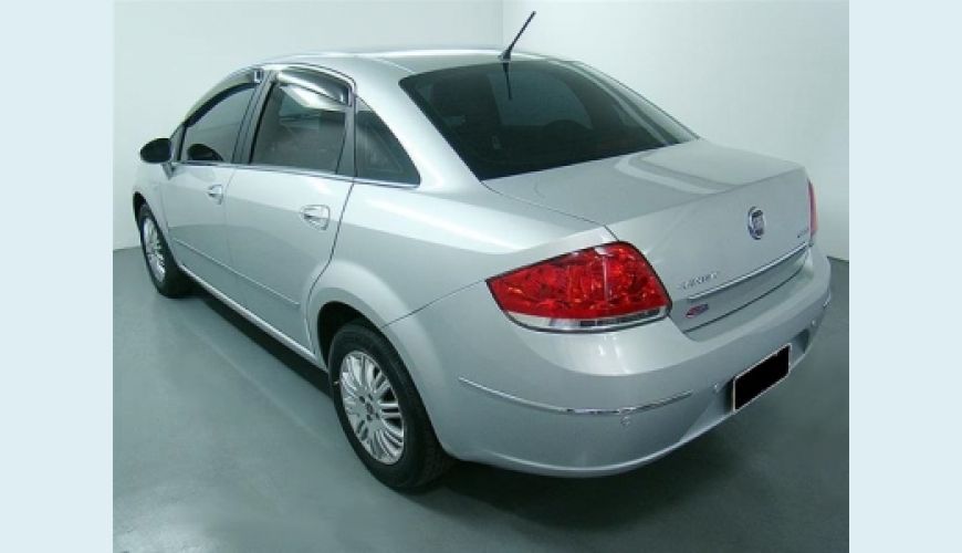 FIAT LINEA 1.8 ESSENCE - PRATA - 2012 Foto 2 (Grande)