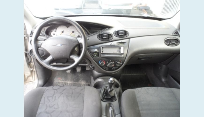 FORD FOCUS 1.6 GLX 8V 4P - PRATA - 2007 Foto 2 (Grande)