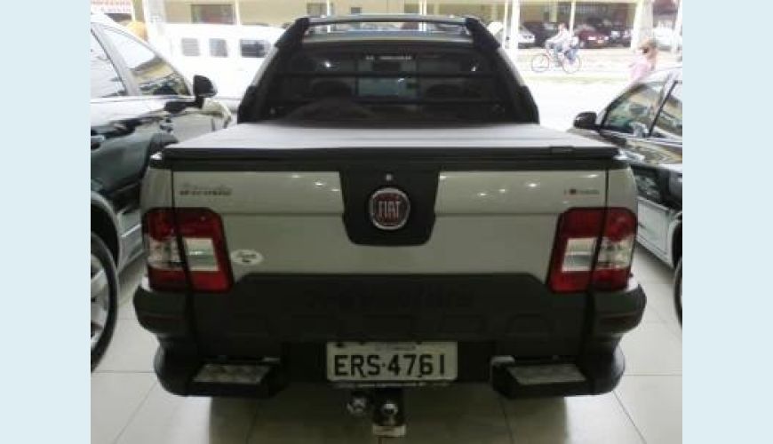 FIAT STRADA ADVENTURE 2P FLEX - PRATA - 2011 Foto 3 (Grande)