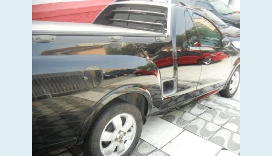 CHEVROLET MONTANA SPORT 1.8 FLEX - PRETO - 2006 Foto 3 (Grande)