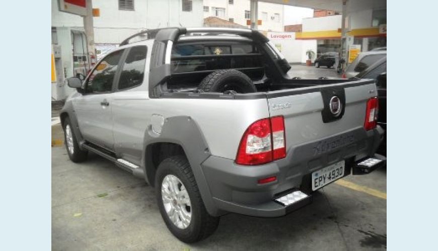FIAT STRADA CD ADVENTURE 1.8 FLEX - PRATA - 2010 Foto 3 (Grande)