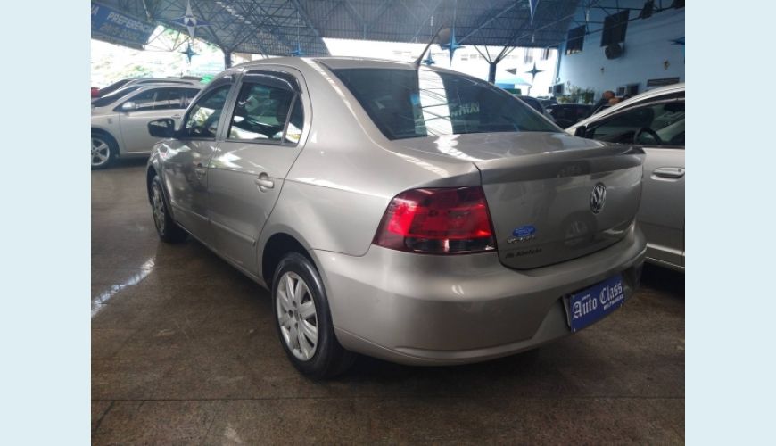 VOLKSWAGEN VOYAGE 1.0 MI 8V FLEX 4P - PRATA - 2013 Foto 3 (Grande)