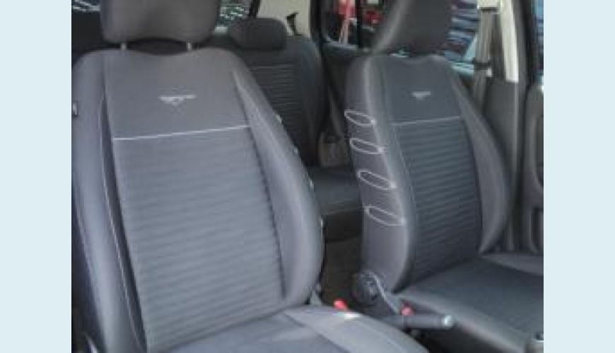 VOLKSWAGEN CROSSFOX 1.6 MI 8V TOTAL FLEX 4P - PRETO - 2011 Foto 3 (Grande)