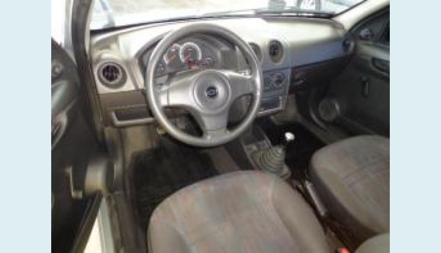 CHEVROLET CELTA 1.0 MPFI LIFE 8V FLEX 2P - PRATA - 2009 Foto 3 (Grande)
