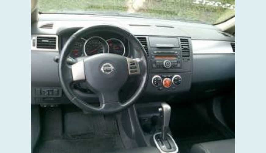 NISSAN TIIDA 1.8 SL 16V FLEX 4P AUT. - PRATA - 2013 Foto 3 (Grande)