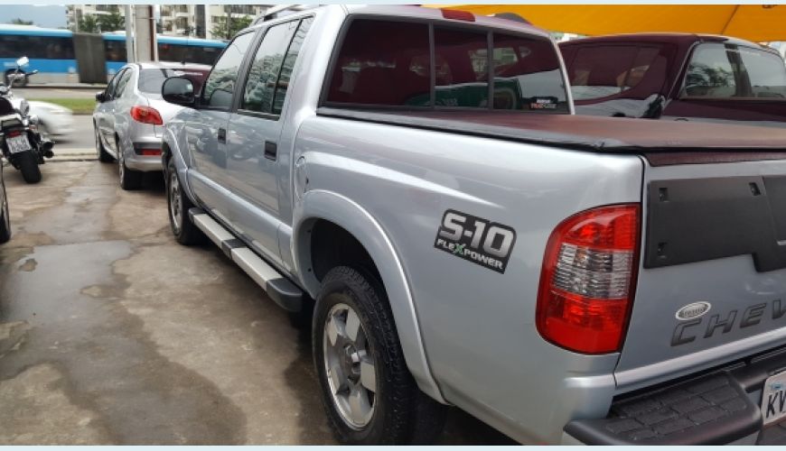 CHEVROLET S-10 2.4 MPFI EXECUTIVE 4X2 CD 8V FLEX 4P - PRATA - 2011 Foto 3 (Grande)