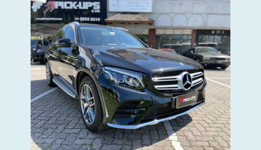 MERCEDES-BENZ GLC 250 2.0 CGI HIGHWAY 4MATIC 9G-TRONIC - PRETO - 2019 Foto 3 (Grande)