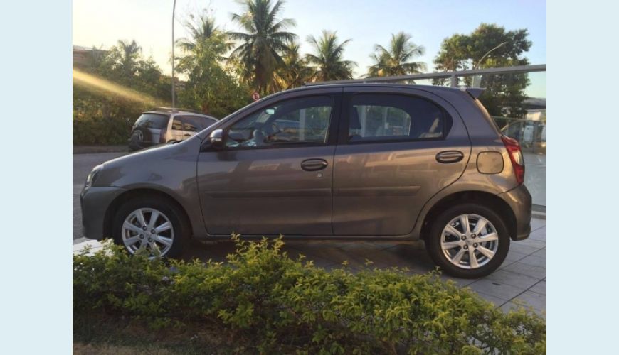 TOYOTA ETIOS 1.5 X PLUS 16V FLEX 4P - CINZA - 2019 Foto 3 (Grande)