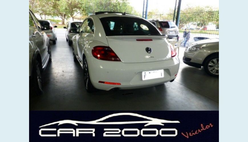 VOLKSWAGEN FUSCA 2.0 TSI 16V 2P AUT. - BRANCO - 2013 Foto 3 (Grande)