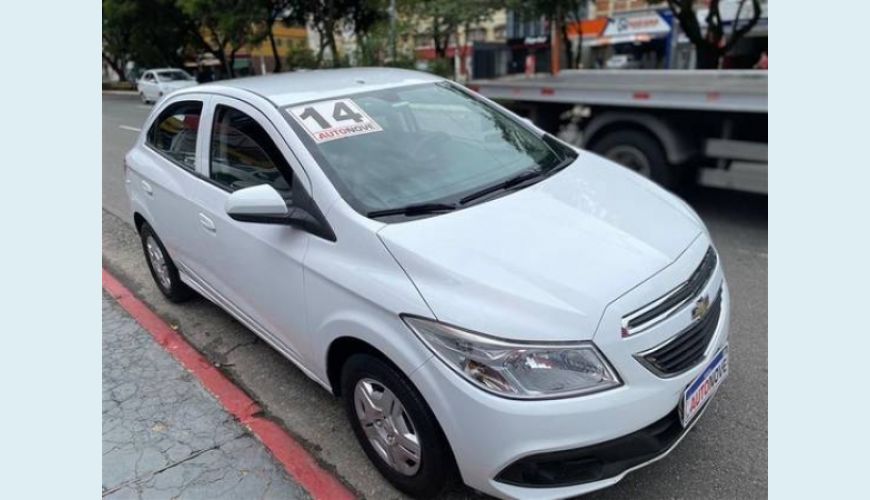 CHEVROLET ONIX 1.0 MPFI LT 8V FLEX 4P - BRANCO - 2014 Foto 3 (Grande)