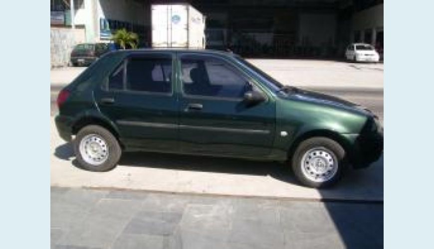 FORD FIESTA 1.0 MPI STREET 8V 4P - VERDE - 2002 Foto 3 (Grande)