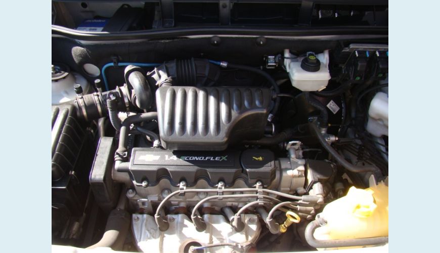 CHEVROLET MONTANA 1.4 MPFI LS CS 8V FLEX 2P - BRANCO - 2015 Foto 3 (Grande)
