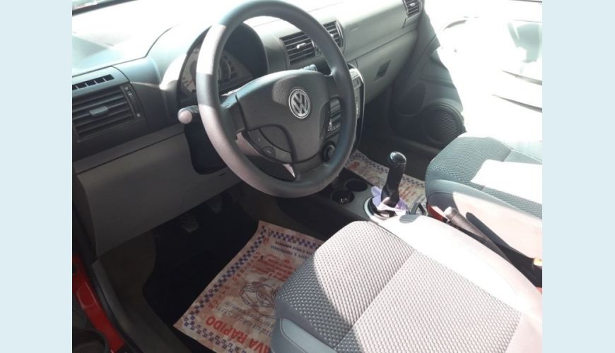 VOLKSWAGEN SPACEFOX 1.6 MI ROUTE 8V FLEX 4P - VERMELHO - 2010 Foto 3 (Grande)