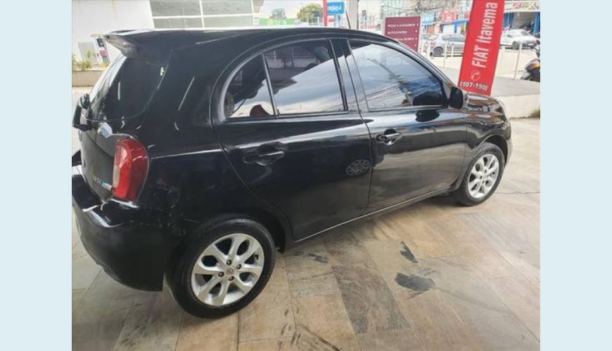 NISSAN MARCH 1.6 SV 16V FLEX 4P XTRONIC - PRETO - 2018 Foto 3 (Grande)