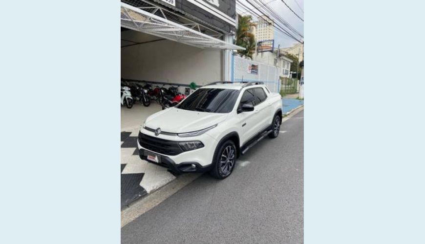 FIAT TORO 2.0 16V TURBO DIESEL ULTRA 4WD AT9 - BRANCO - 2020 Foto 3 (Grande)