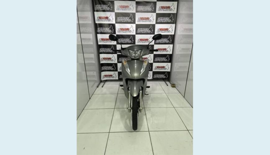 HONDA BIZ 125I STREET - PRATA - 2019 Foto 3 (Grande)