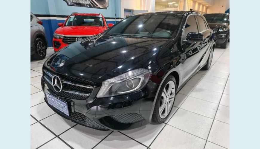 MERCEDES-BENZ A 200 1.6 TURBO 16V FLEX 4P AUT. - PRETO - 2015 Foto 3 (Grande)