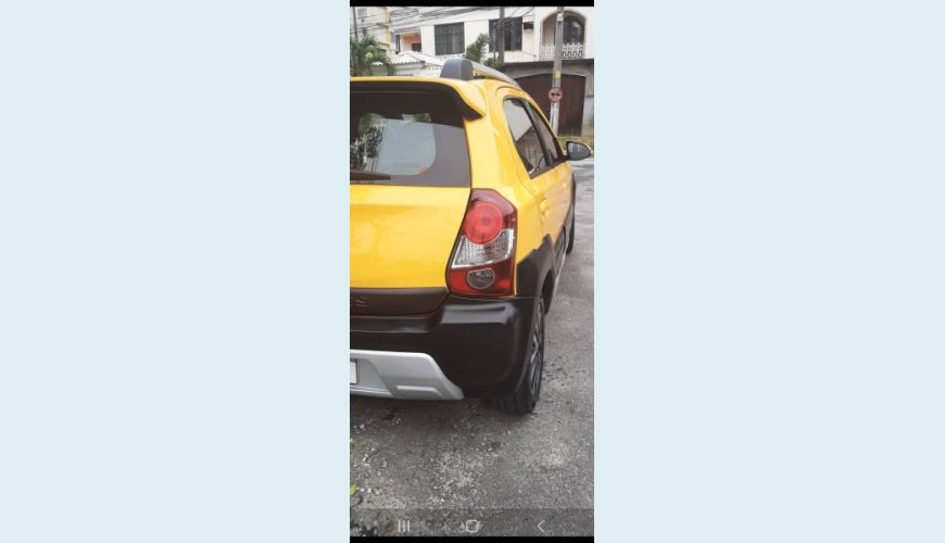 TOYOTA ETIOS CROSS 1.5 16V FLEX 4P - AMARELO - 2014 Foto 3 (Grande)