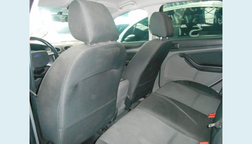 FORD FOCUS 2.0 GHIA 16V FLEX 4P AUT. - PRATA - 2012 Foto 3 (Grande)