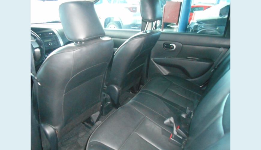 NISSAN LIVINA 1.8 SL X-GEAR 16V FLEX 4P AUT. - BRANCO - 2014 Foto 3 (Grande)
