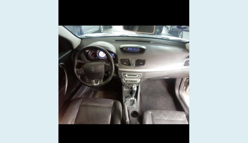 RENAULT FLUENCE 2.0 DYNAMIQUE 16V FLEX 4P AUT. - PRATA - 2015 Foto 3 (Grande)