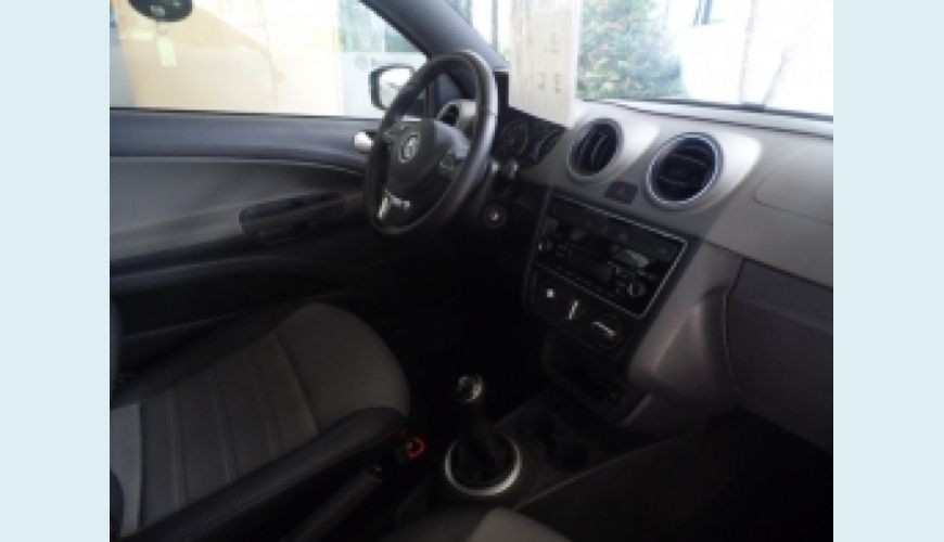 VOLKSWAGEN SAVEIRO 1.6 CROSS CD 16V FLEX 2P - LARANJA - 2015 Foto 3 (Grande)