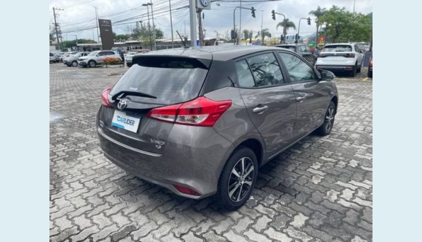 TOYOTA YARIS 1.5 16V FLEX XS MULTIDRIVE - CINZA - 2019 Foto 3 (Grande)
