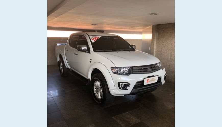 MITSUBISHI L200 TRITON 3.2 HPE 4X4 CD 16V TURBO INTERCOOLER DIESEL 4P AUT. - BRANCO - 2015 Foto 3 (Grande)