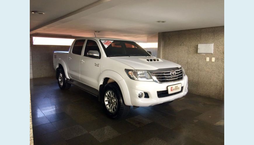 TOYOTA HILUX 3.0 SRV 4X4 CD 16V TURBO INTERCOOLER DIESEL 4P AUT. - BRANCO - 2013 Foto 3 (Grande)