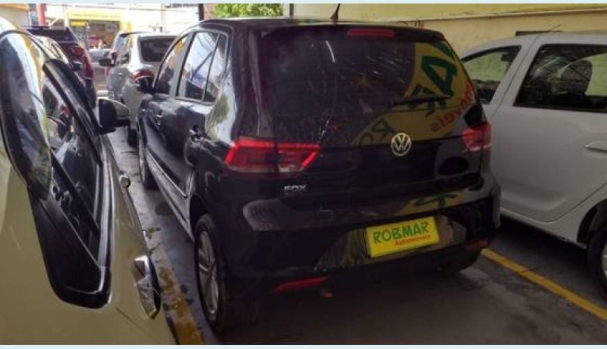 VOLKSWAGEN FOX 1.6 MSI TOTAL FLEX CONNECT 4P - PRETO - 2018 Foto 3 (Grande)