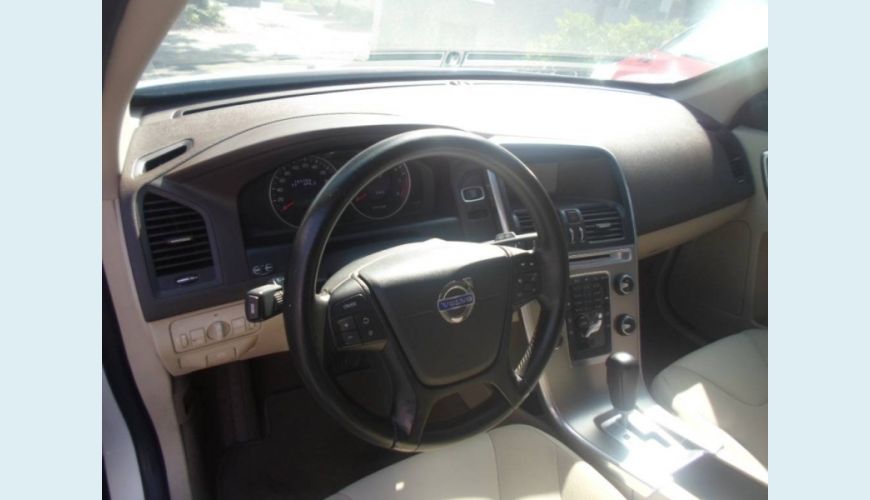 VOLVO XC60 3.0 COMFORT AWD TURBO 4P AUT. - BRANCO - 2012 Foto 3 (Grande)