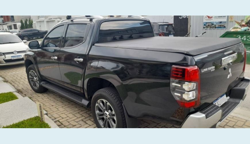 MITSUBISHI L200 TRITON 2.4 16V TURBO DIESEL SPORT HPE-S CD 4P 4X4 AUT. - PRETO - 2021 Foto 3 (Grande)