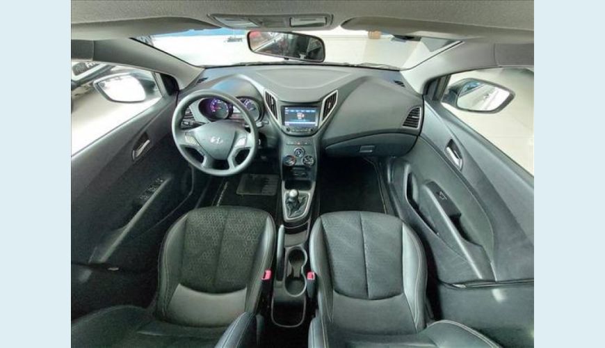 HYUNDAI HB 20 1.0 COPA DO MUNDO FIFA 12V FLEX 4P - BRANCO - 2019 Foto 3 (Grande)