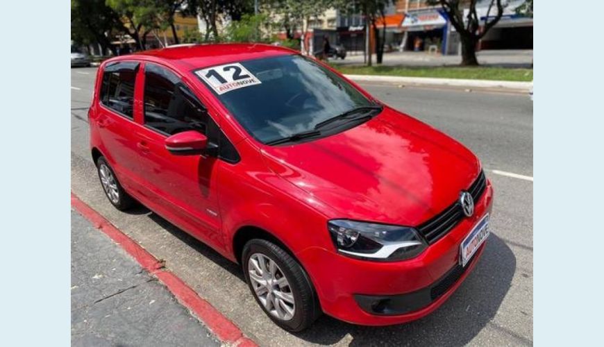 VOLKSWAGEN FOX 1.0 MI 8V FLEX 4P - VERMELHO - 2012 Foto 3 (Grande)