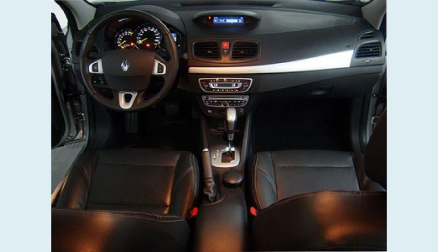 RENAULT FLUENCE 2.0 DYNAMIQUE - PRATA - 2012 Foto 3 (Grande)