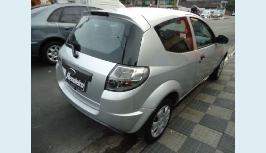 FORD KA 1.0 8V/1.0 8V ST FLEX 3P - PRATA - 2013 Foto 3 (Grande)