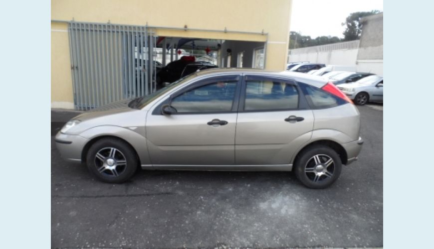 FORD FOCUS 1.6 GLX 8V 4P - PRATA - 2007 Foto 3 (Grande)