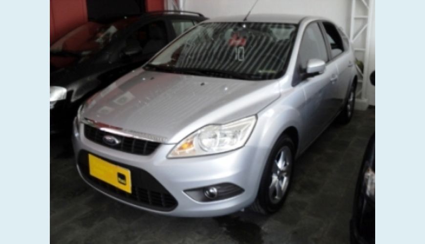 FORD FOCUS HATCH 4P 1.6 FLEX - PRATA - 2010 Foto 3 (Grande)