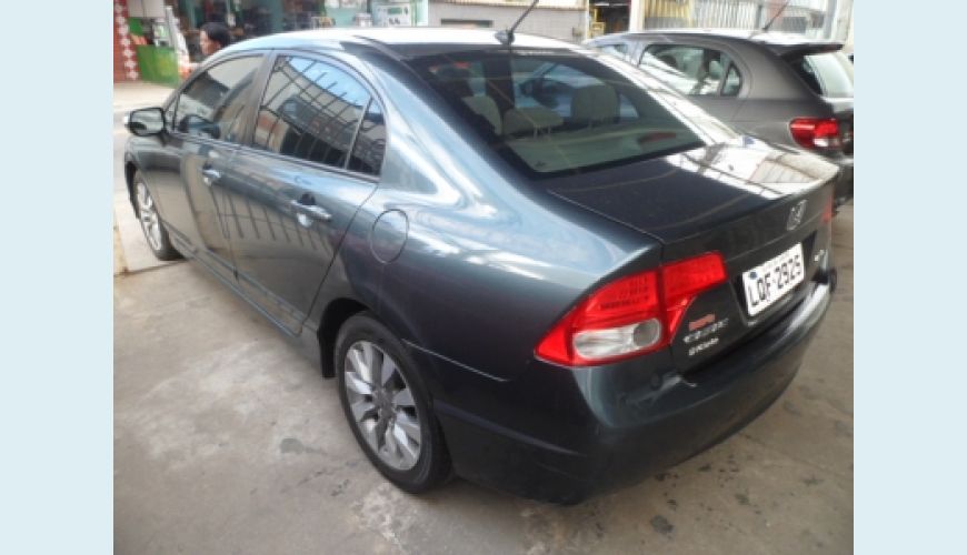 HONDA CIVIC SEDAN LXL 1.7 16V 130CV MEC 4P - VERDE - 2010 Foto 3 (Grande)