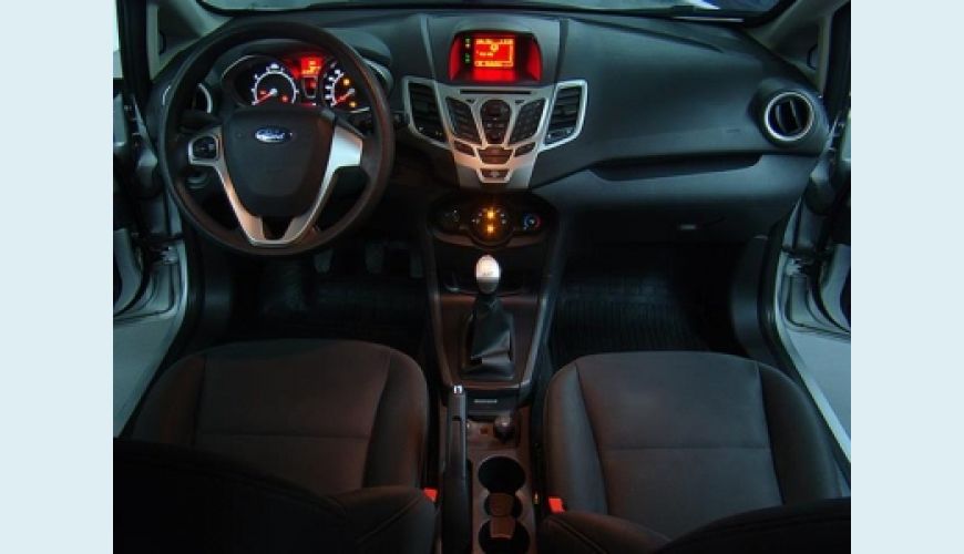 FORD FIESTA - PRATA - 2013 Foto 3 (Grande)