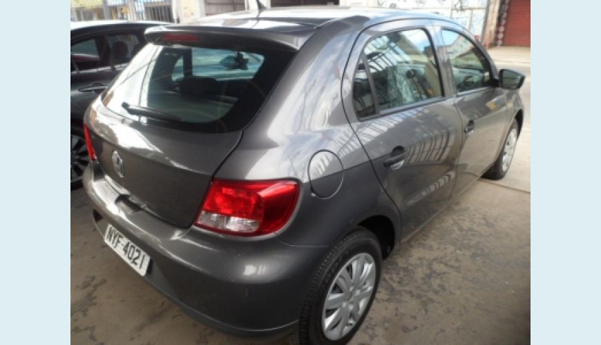 VOLKSWAGEN GOL 4P 1.0 8V G5 FLEX - CINZA - 2013 Foto 3 (Grande)