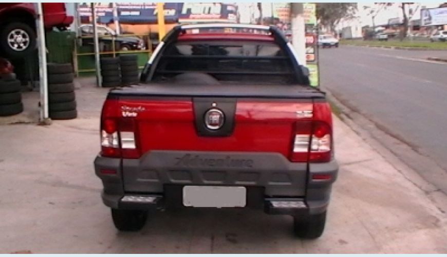 FIAT STRADA ADV CE 1.8/16V FLEX 2P - VERMELHO - 2013 Foto 3 (Grande)