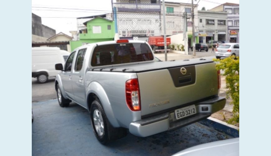 NISSAN FRONTIER CD XE 4X2 - PRATA - 2009 Foto 3 (Grande)