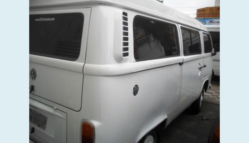VOLKSWAGEN KOMBI STANDARD 1.6 - BRANCO - 2003 Foto 3 (Grande)