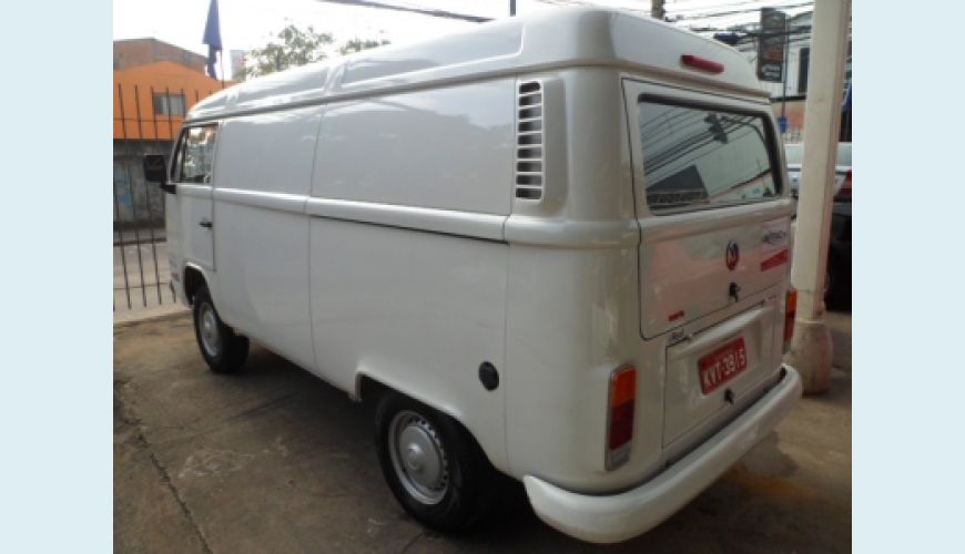 VOLKSWAGEN KOMBI FURGÃO 1.4 MI TOTAL FLEX 8V - BRANCO - 2010 Foto 3 (Grande)